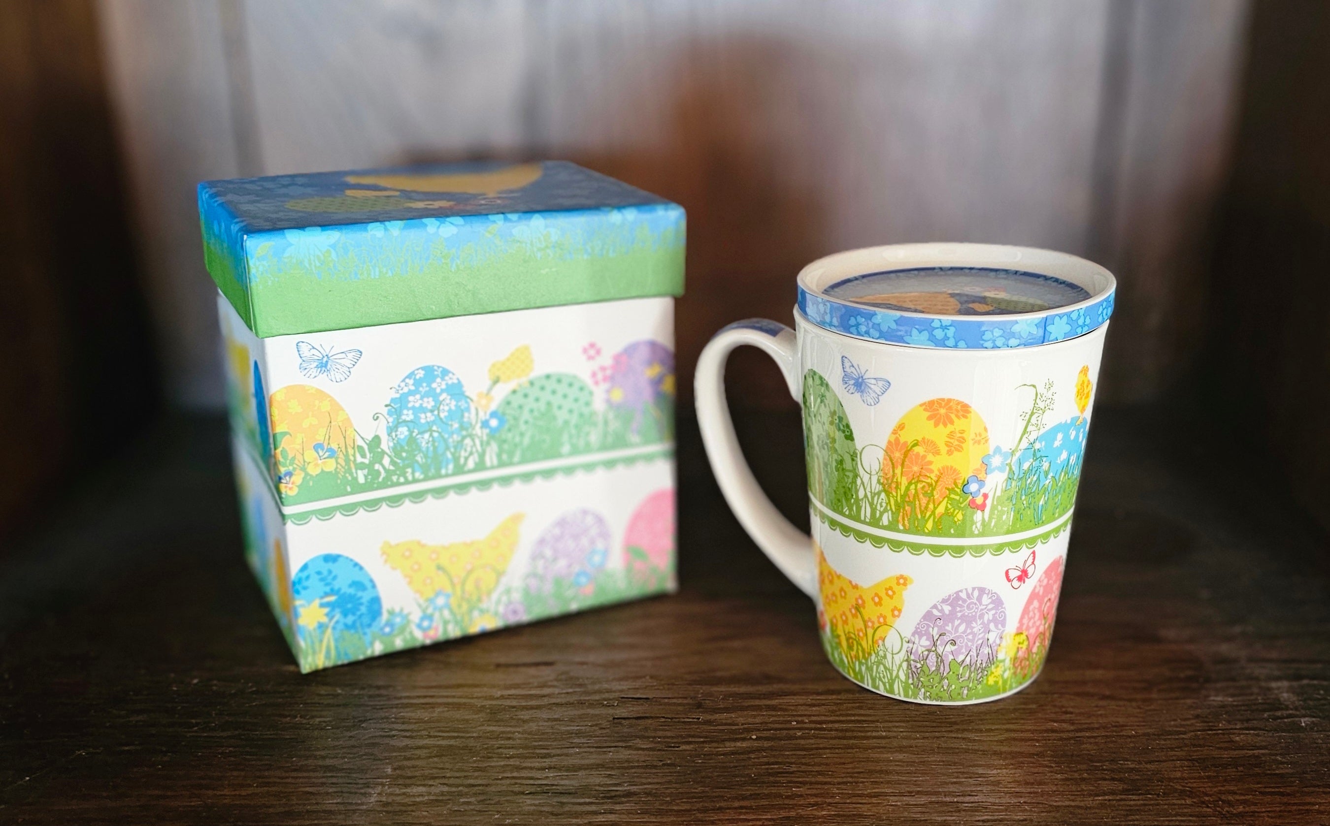 Frühstückstasse Ostern / Teetasse mit Deckel / Becher / Henkelbecher / Tasse Tea Mug "Egg Parade" – ppd – 400 ml