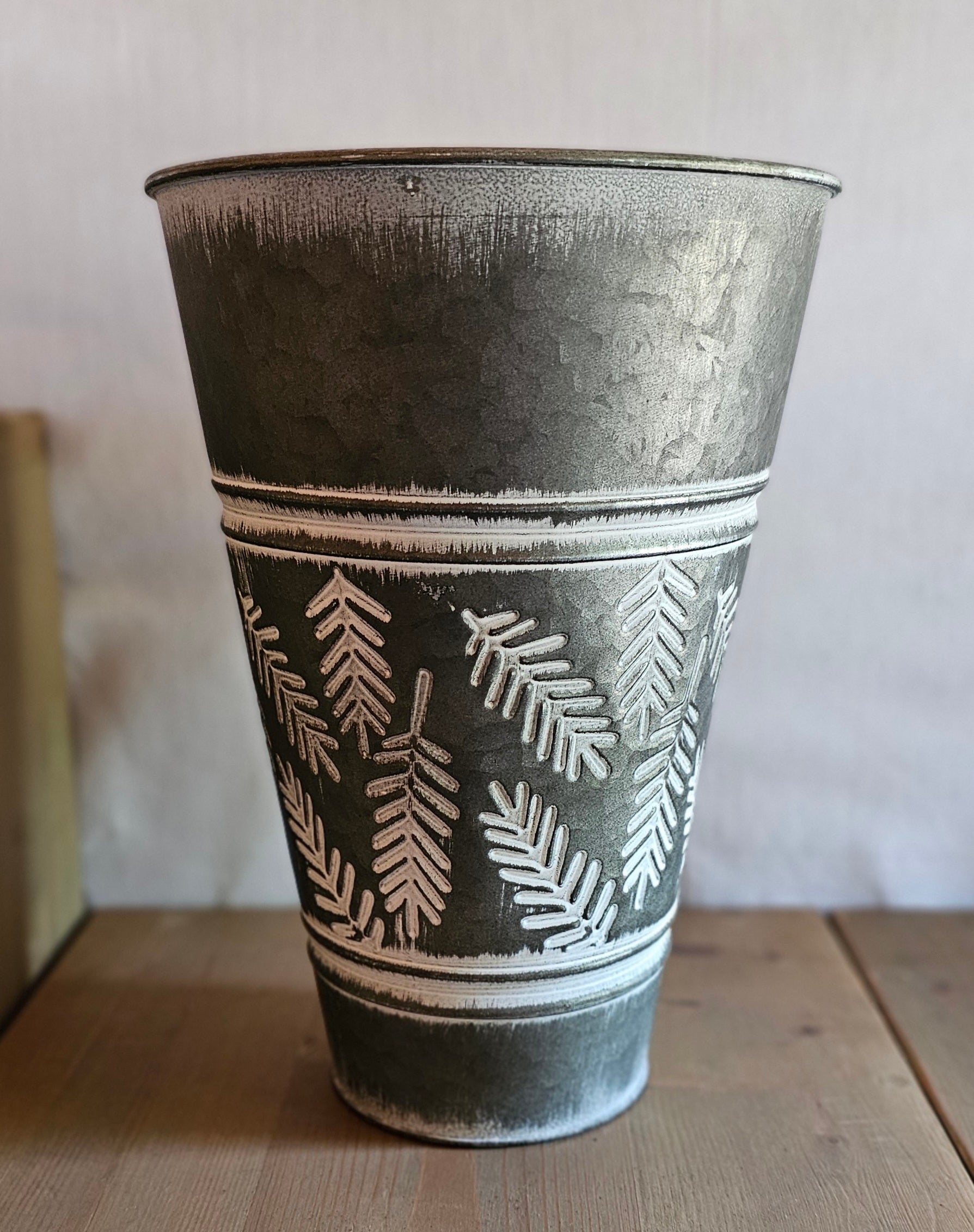 Übertopf / Topf / Vase "Granna" Metall cultus / Weihnachten – silber-weiss – verschiedene Masse
