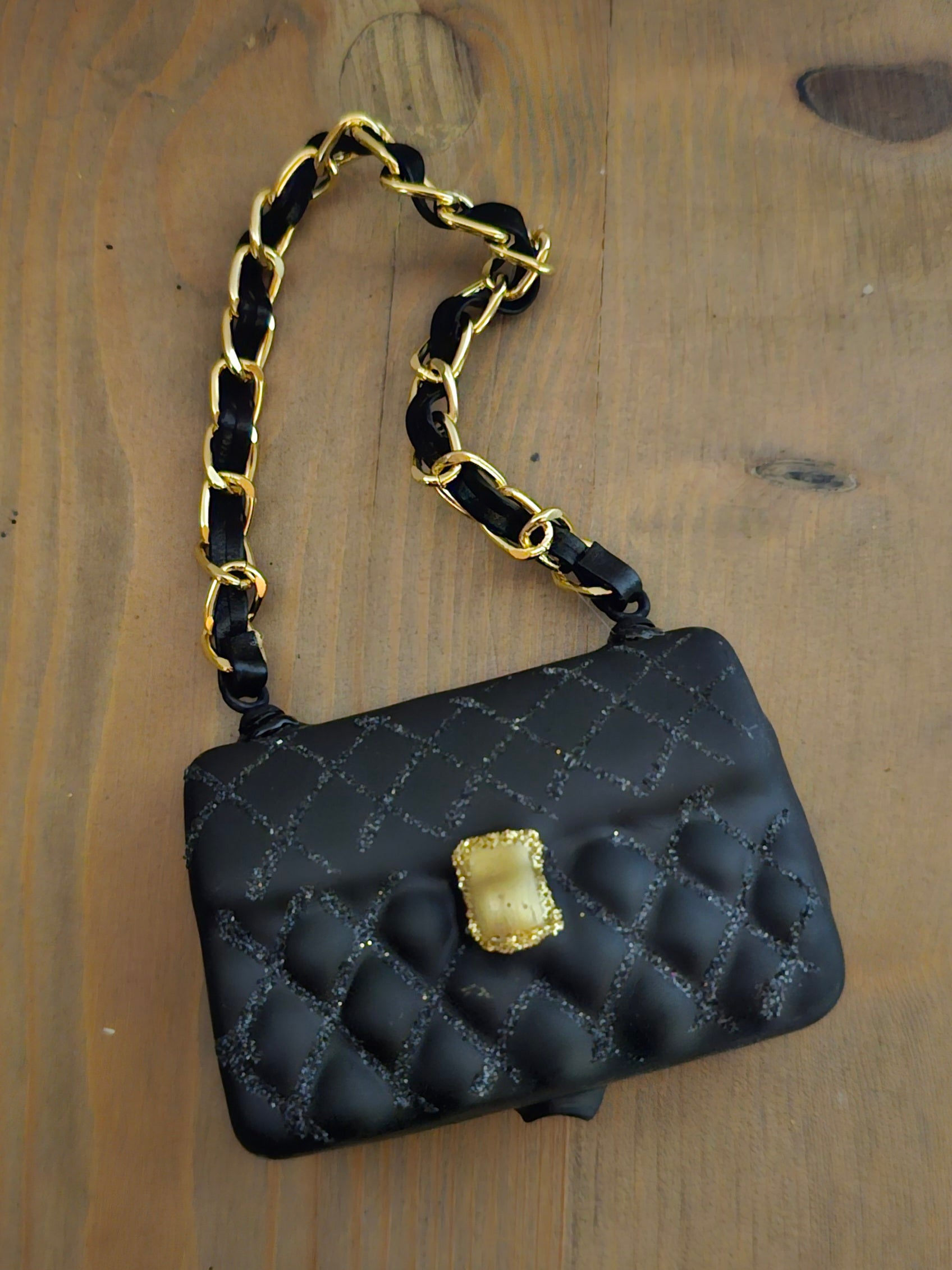 Anhänger Glas Baumhänger "Tasche" – schwarz-gold – Länge 7 cm, Höhe 6 cm