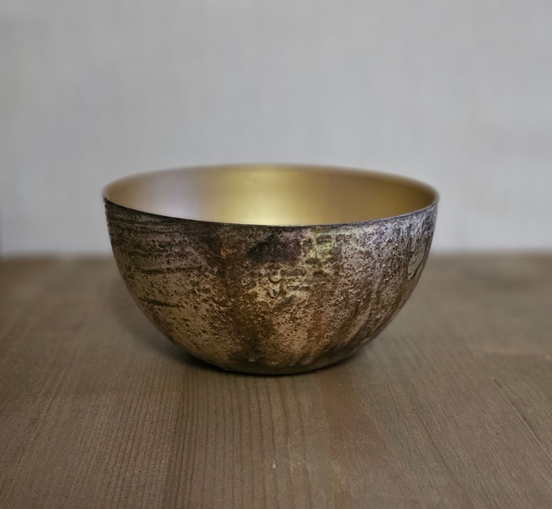 Kerzenhalter / Kerzenständer "Schale/Bola" Metall rund für Stabkerzen – gold-gold – Ø 11,5 cm