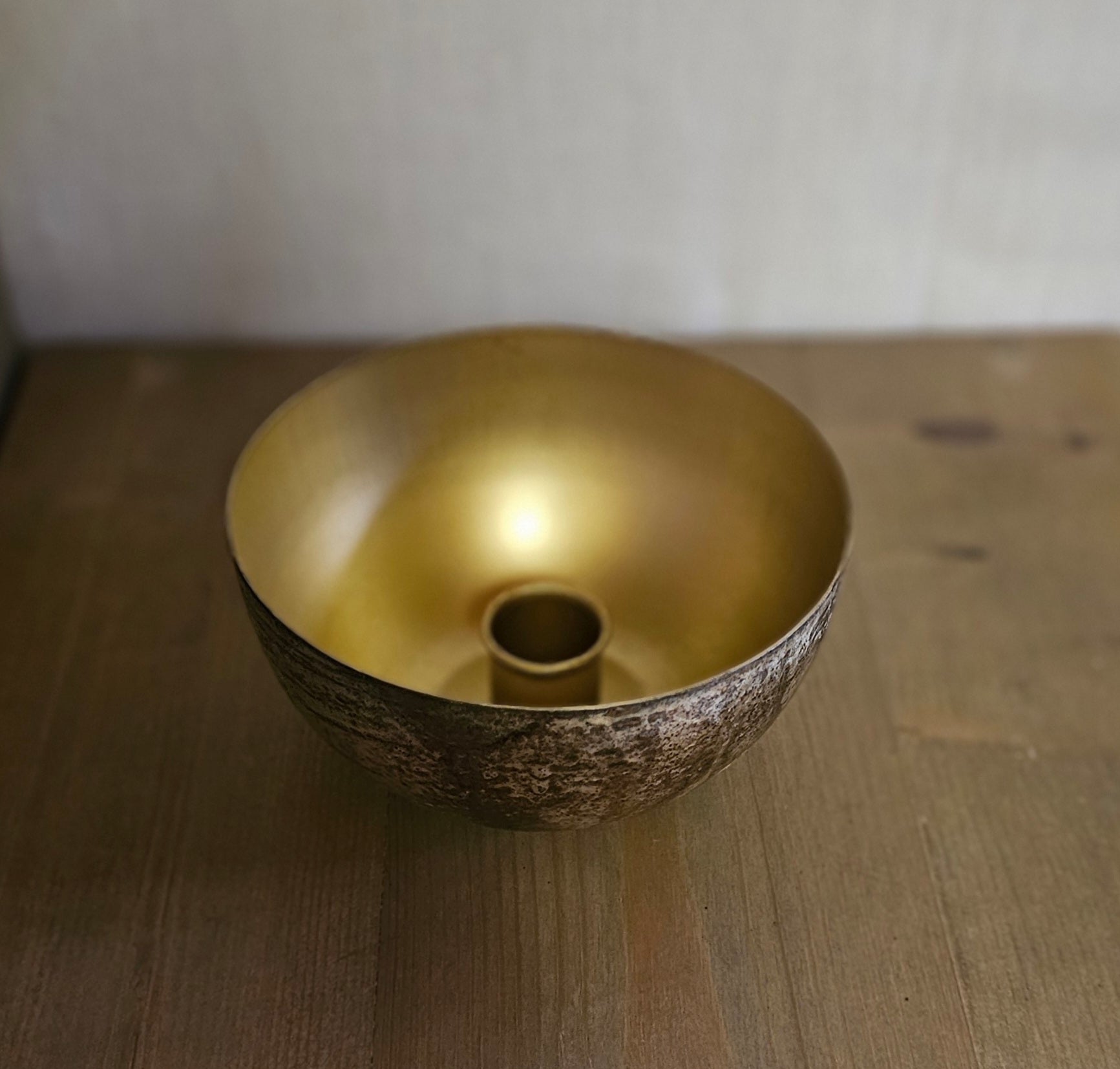 Kerzenhalter / Kerzenständer "Schale/Bola" Metall rund für Stabkerzen – gold-gold – Ø 11,5 cm