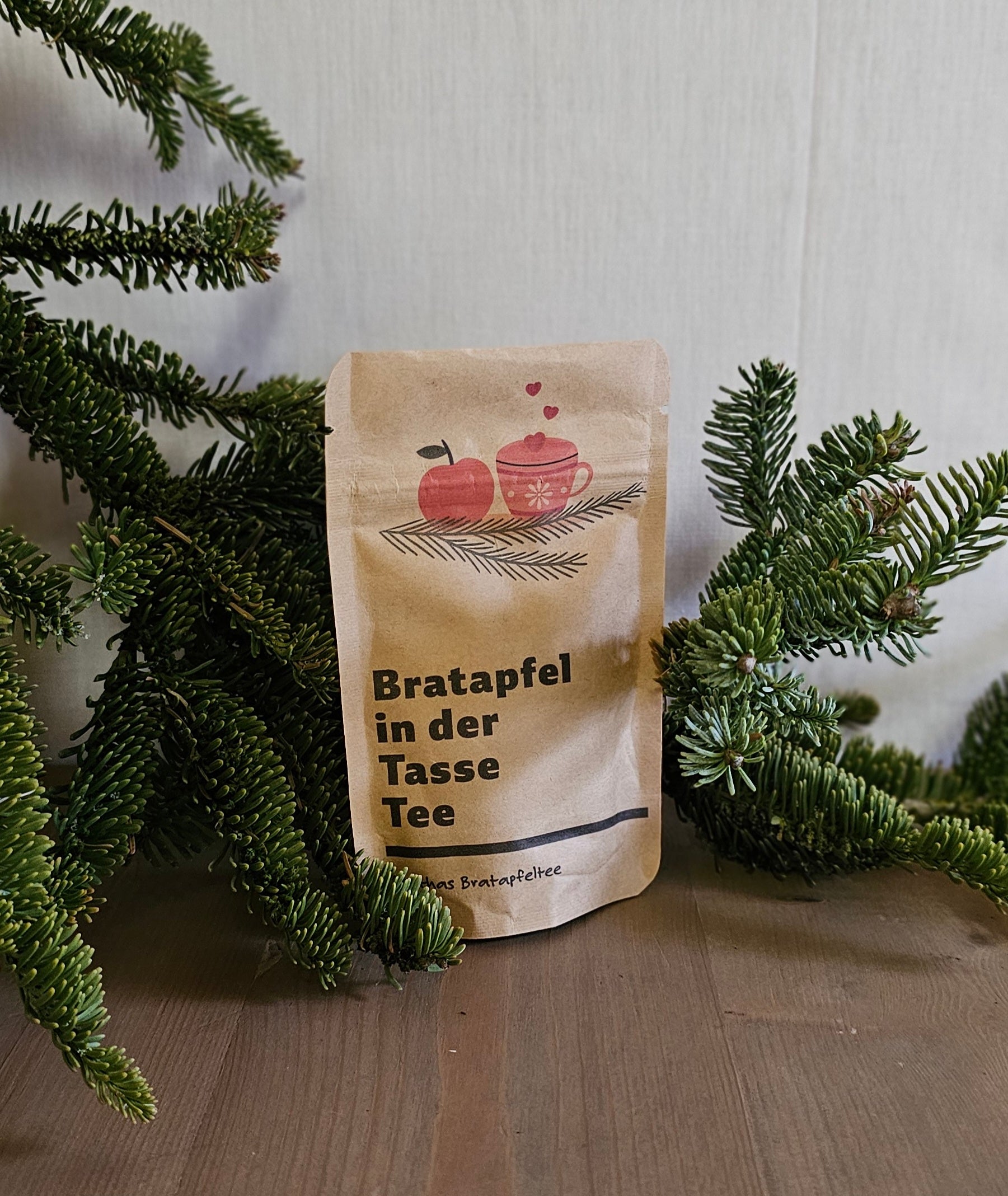 "Bratapfel in der Tasse Tee" / Tee Geschenk / Weihnachten – 20 g – gefertigt von Menschen mit Behinderung (Kopie) (Kopie)