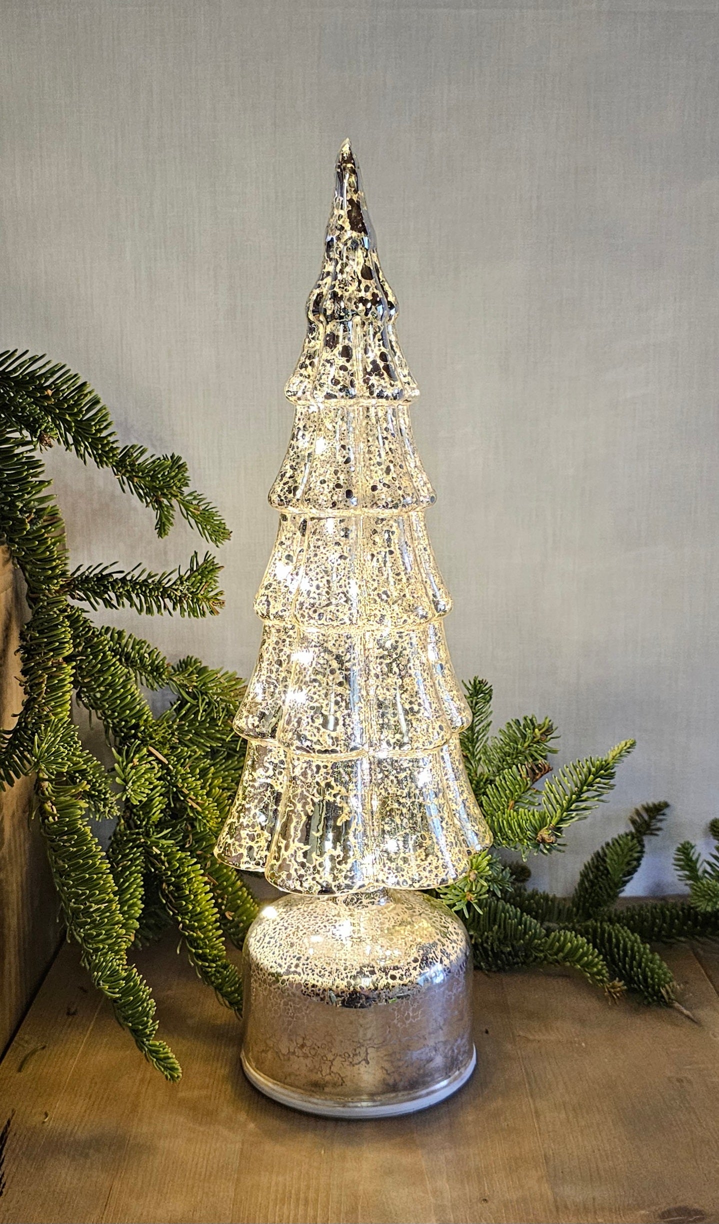 Tannenbaum LED Baum beleuchtet Glas-Baum rotierend / Fensterdeko / Weihnachten – weiss - Höhe 35 cm, Ø 11 cm