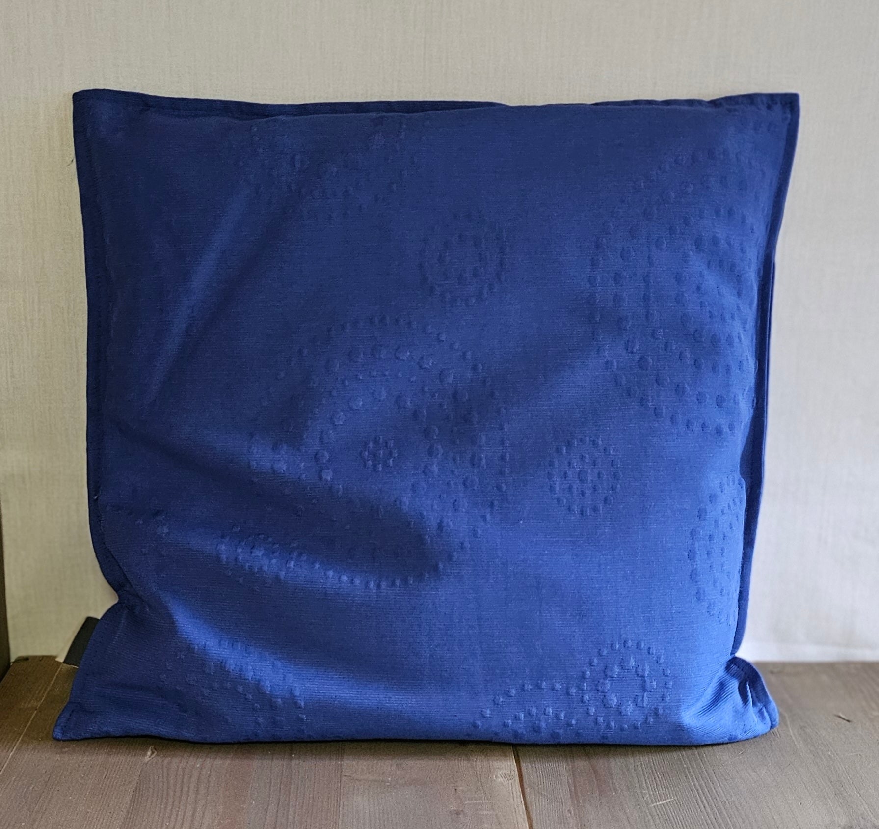 Kissen „Sydney“ blau – hochwertiges Stoff- & Zierkissen inkl. Inlet, 40×40 cm | Ausstellungsstück stark reduziert