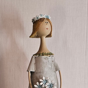 Metall Frau "Blumenlady" / Dekofigur / Aufsteller – creme-rosa – Höhe 53 cm