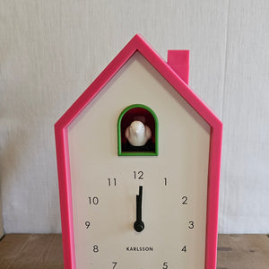 Moderne Kuckucksuhr / Wanduhr /  Uhr / Wecker – pink – Höhe 20 cm, Breite 12 cm, Tiefe 6 cm