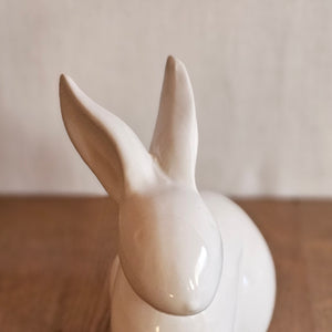 Keramik Hase "Tini-Weiss" / Aufsteller / Dekofigur / Dekohase / Ostern – weiss– Höhe 12 cm