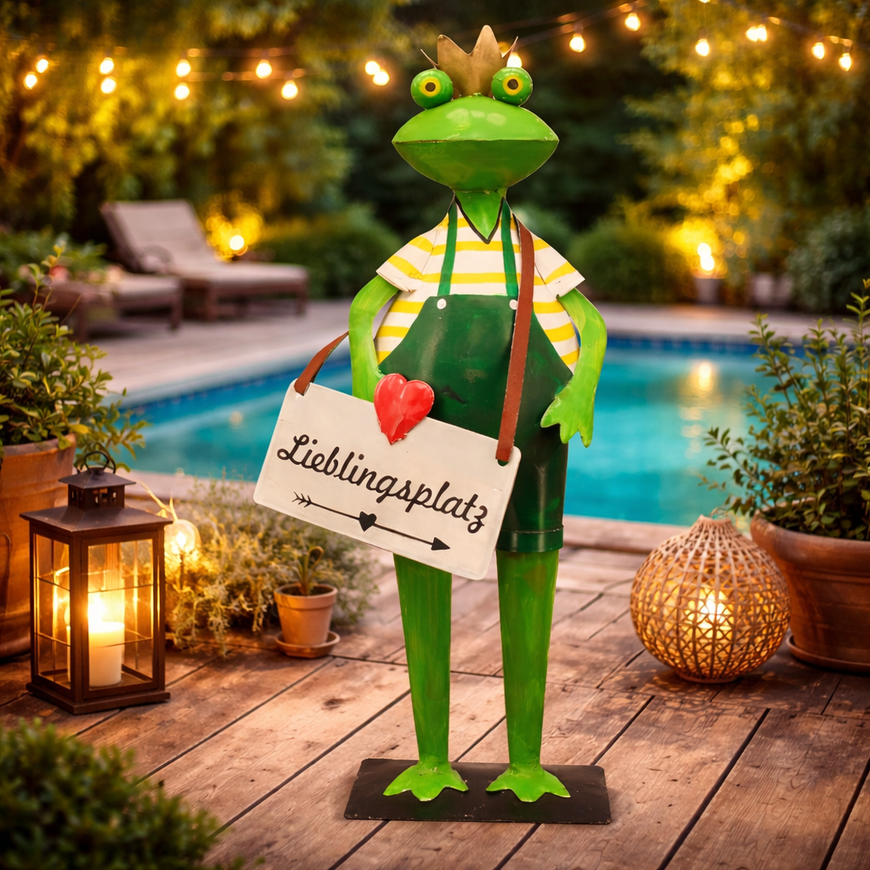Frosch Kanu Gartenfigur aus Metall – „Lieblingsplatz“ Schild – 46 cm – Gartendeko grün-gelb-rot