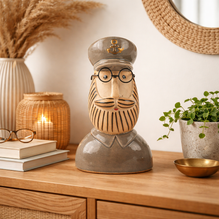 Baden Kapitänskopf aus Keramik – Dekokopf Kapitän mit Brille, braun-gold, Höhe 14 cm