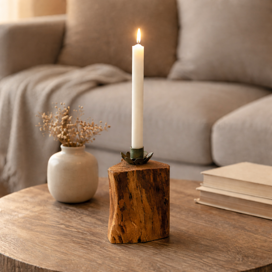 Kerzenständer Holz & Grün inkl. Stabkerze – Handgefertigt | Natürliches Wohnaccessoire - Höhe 11 cm